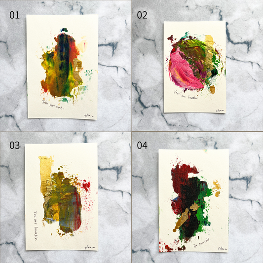 Yuka Mitsufuji(光藤有佳)によるハガキサイズのテクスチャーアート抽象画「ひとひらの夢」。4種類の作品がグリッドで並んでいる。 | Postcard-size original handmade textured art abstract painting "Fragments of a dream" by Yuka Mitsufuji, showing all 4 pieces arranged in a grid.