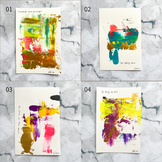 Yuka Mitsufuji(光藤有佳)によるハガキサイズのアクリル抽象画「時の流れ」全4種類をグリッド表示したイメージ | Grid view showing all 4 postcard-size acrylic abstract paintings "In the flow of time" by Yuka Mitsufuji.