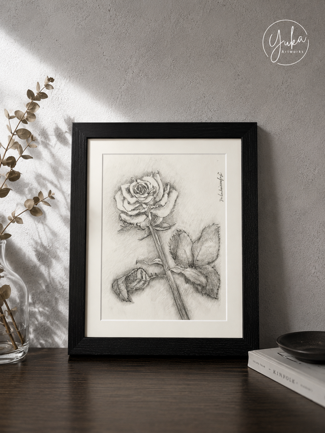 「バラの花」写実鉛筆画 F4 額縁入りアート