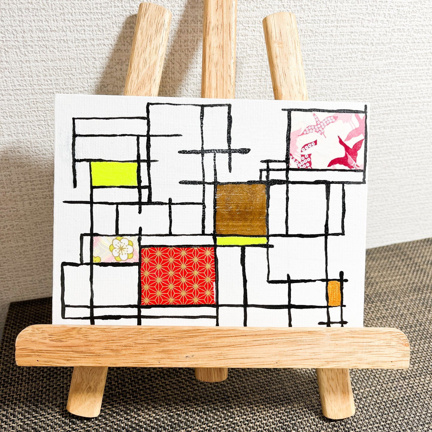 【注目の作品】邂逅 01 アクリル絵具と千代紙のコラージュ 0号 | Washi Collage 01 – Mondrian Touch [Free Shipping]